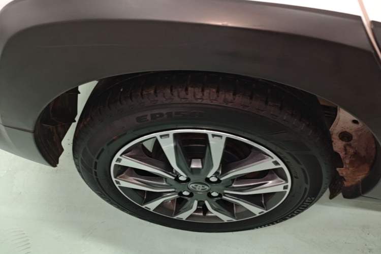 Used Toyota YARiS L Zhi Xuan 2022 X-Trail 1.5L CVT Luxury PLUS Edition Exterior 5