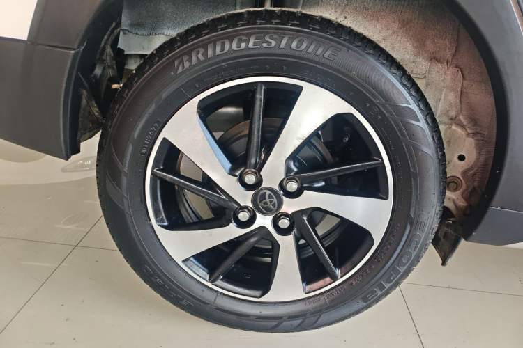 Used Toyota YARiS L Zhi Xuan 2022 X-Trail 1.5L CVT Leading PLUS Edition Exterior 5