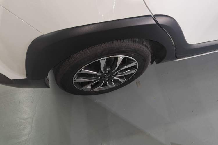 Used Toyota YARiS L Zhi Xuan 2022 X-Trail 1.5L CVT Luxury PLUS Edition Exterior 8