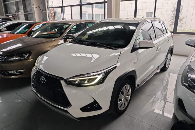 Używany Toyota YARiS L Zhi Xuan 2022 X-Trail 1.5L CVT Leading PLUS Edition Guazi used car, China used car export, Used car for sale, Used cars, Cheapest cars for sale