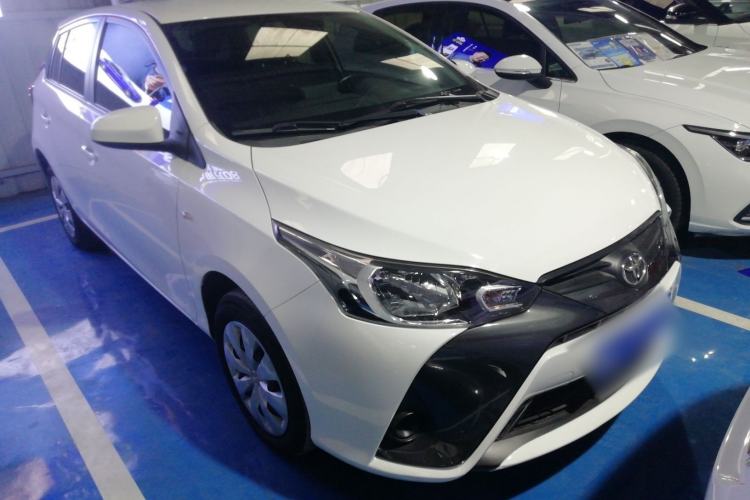 Used Toyota YARiS L Zhi Xuan 2022 1.5L CVT Leading PLUS Edition Front Right 45 Deg