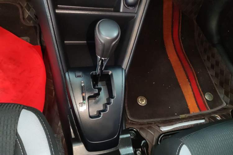 Used Toyota YARiS L Zhi Xuan 2022 X-Trail 1.5L CVT Leading PLUS Edition Gear Lever