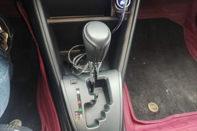 Used Toyota YARiS L Zhi Xuan 2022 X-Trail 1.5L CVT Leading PLUS Edition Gear Lever