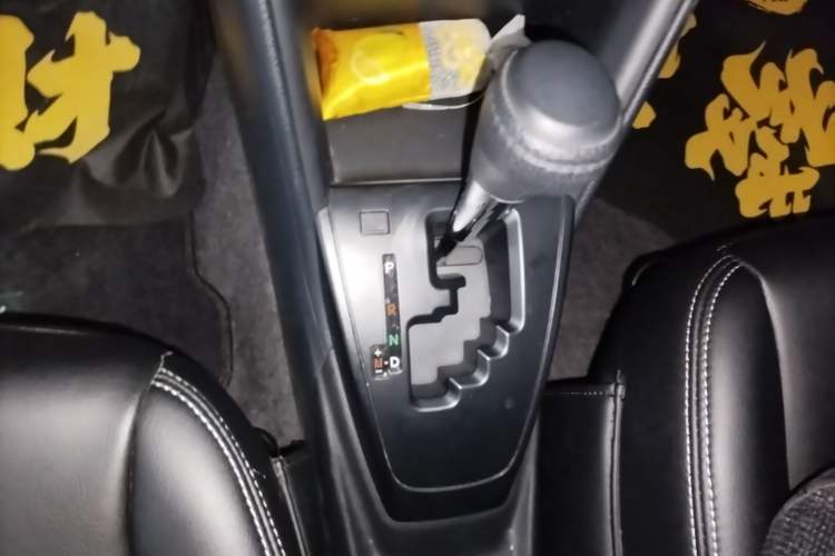 Used Toyota YARiS L Zhi Xuan 2022 X-Trail 1.5L CVT Leading PLUS Edition Gear Lever