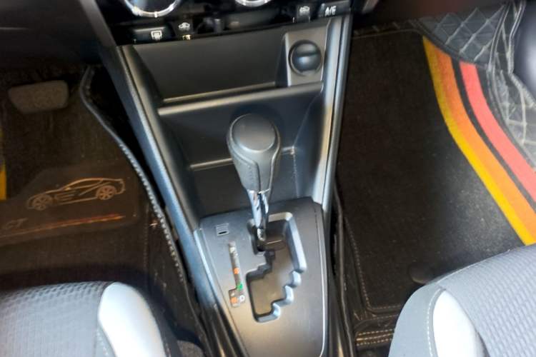 Used Toyota YARiS L Zhi Xuan 2022 X-Trail 1.5L CVT Leading PLUS Edition Gear Lever