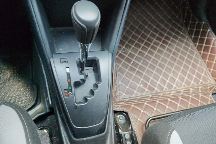 Used Toyota YARiS L Zhi Xuan 2022 X-Trail 1.5L CVT Leading PLUS Edition Gear Lever
