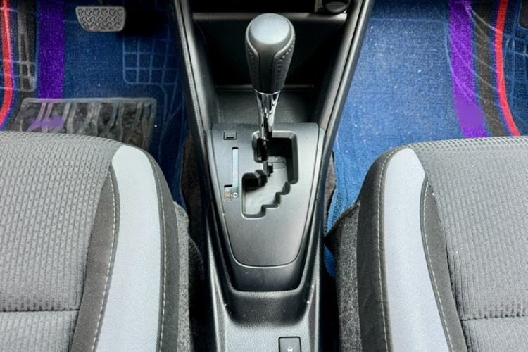 Used Toyota YARiS L Zhi Xuan 2022 X-Trail 1.5L CVT Leading PLUS Edition Gear Lever