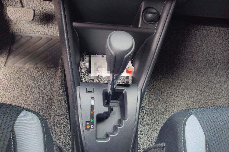 Used Toyota YARiS L Zhi Xuan 2022 X-Trail 1.5L CVT Leading PLUS Edition Gear Lever