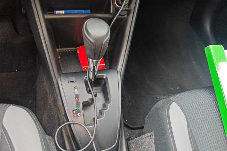 Used Toyota YARiS L Zhi Xuan 2022 X-Trail 1.5L CVT Leading PLUS Edition Gear Lever