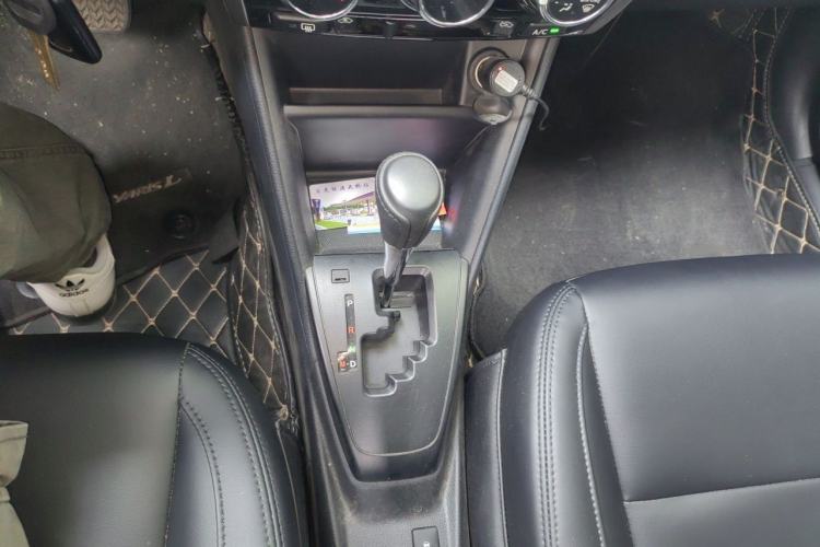 Used Toyota YARiS L Zhi Xuan 2022 X-Trail 1.5L CVT Leading PLUS Edition Gear Lever