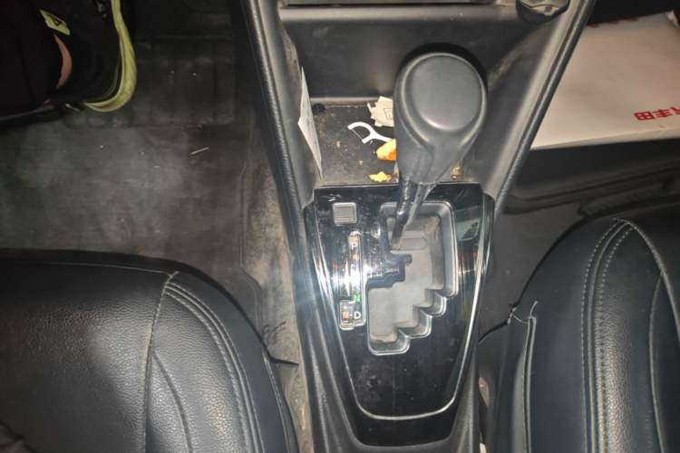 Used Toyota YARiS L Zhi Xuan 2022 X-Trail 1.5L CVT Leading PLUS Edition Gear Lever