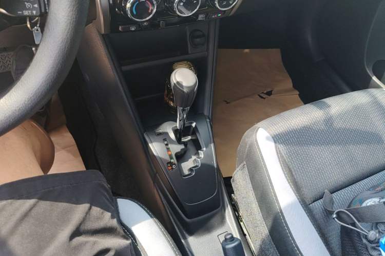Used Toyota YARiS L Zhi Xuan 2022 X-Trail 1.5L CVT Leading PLUS Edition Gear Lever