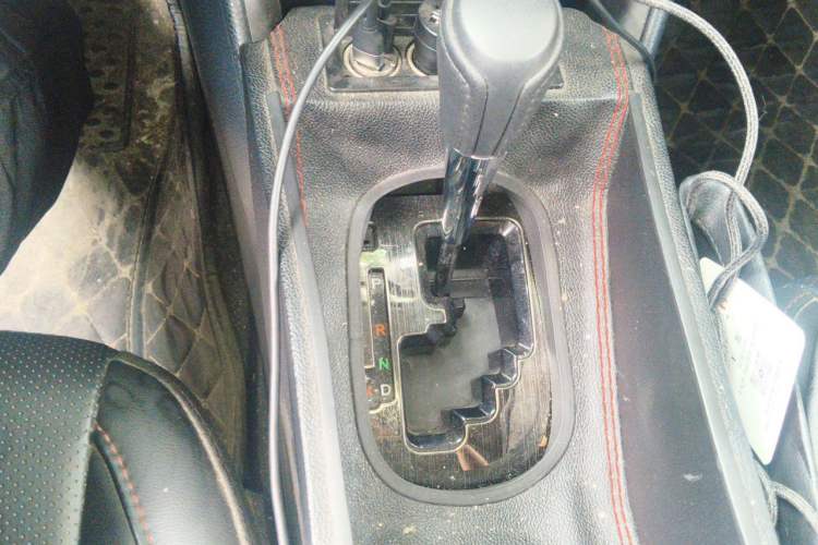 Used Toyota YARiS L Zhi Xuan 2022 X-Trail 1.5L CVT Luxury PLUS Edition Gear Lever