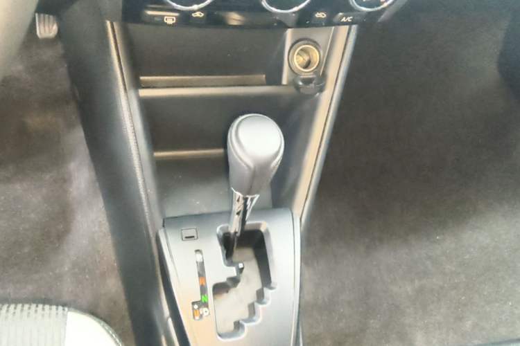 Used Toyota YARiS L Zhi Xuan 2022 X-Trail 1.5L CVT Leading PLUS Edition Gear Lever
