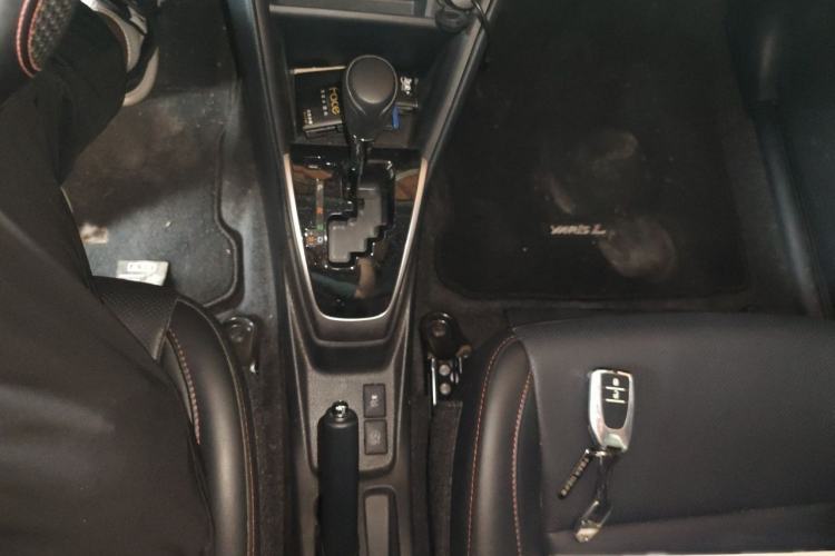Used Toyota YARiS L Zhi Xuan 2022 X-Trail 1.5L CVT Prestige Edition Gear Lever