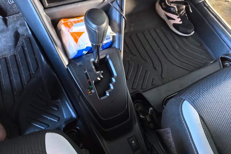 Used Toyota YARiS L Zhi Xuan 2022 X-Trail 1.5L CVT Leading PLUS Edition Gear Lever