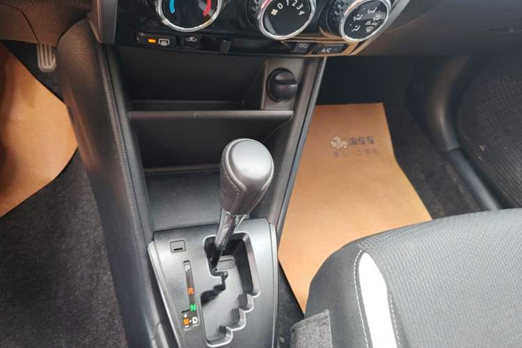 Used Toyota YARiS L Zhi Xuan 2022 X-Trail 1.5L CVT Leading PLUS Edition Gear Lever