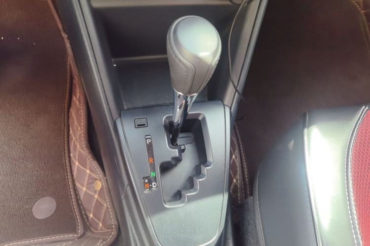 Used Toyota YARiS L Zhi Xuan 2022 1.5L CVT Leading PLUS Edition Gear Lever