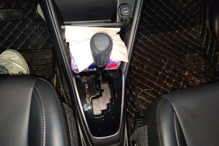 Used Toyota YARiS L Zhi Xuan 2022 X-Trail 1.5L CVT Luxury PLUS Edition Gear Lever