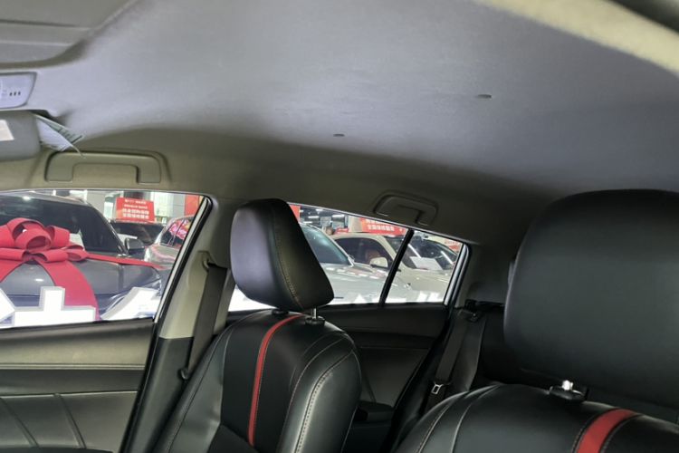 Used Toyota YARiS L Zhi Xuan 2022 X-Trail 1.5L CVT Luxury PLUS Edition Headliner