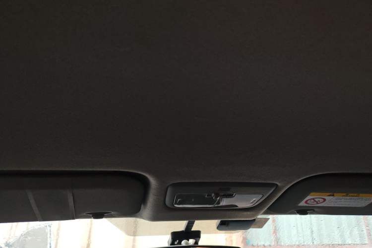 Used Toyota YARiS L Zhi Xuan 2022 X-Trail 1.5L CVT Leading PLUS Edition Headliner