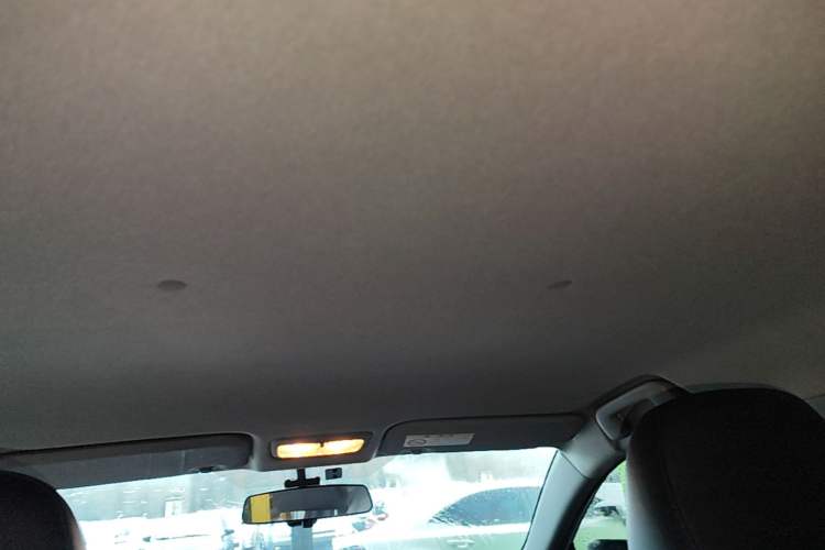 Used Toyota YARiS L Zhi Xuan 2022 X-Trail 1.5L CVT Luxury PLUS Edition Headliner