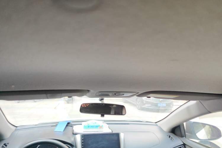 Used Toyota YARiS L Zhi Xuan 2022 X-Trail 1.5L CVT Leading PLUS Edition Headliner