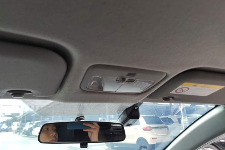 Used Toyota YARiS L Zhi Xuan 2022 X-Trail 1.5L CVT Luxury PLUS Edition Headliner