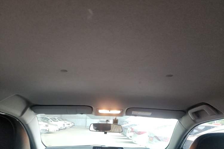 Used Toyota YARiS L Zhi Xuan 2022 X-Trail 1.5L CVT Leading PLUS Edition Headliner