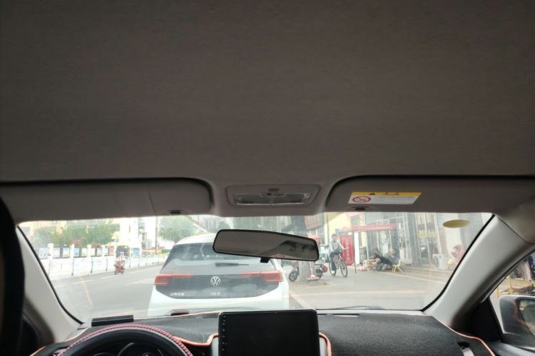 Used Toyota YARiS L Zhi Xuan 2022 X-Trail 1.5L CVT Luxury PLUS Edition Headliner