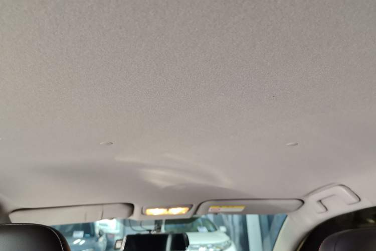 Used Toyota YARiS L Zhi Xuan 2022 X-Trail 1.5L CVT Luxury PLUS Edition Headliner