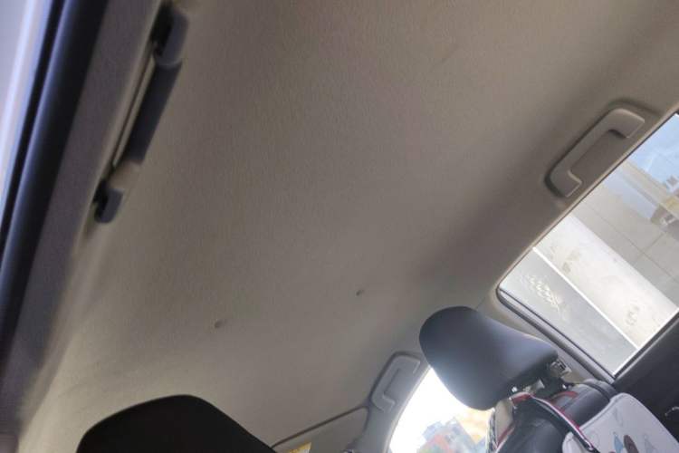 Used Toyota YARiS L Zhi Xuan 2022 1.5L CVT Luxury PLUS Edition Headliner