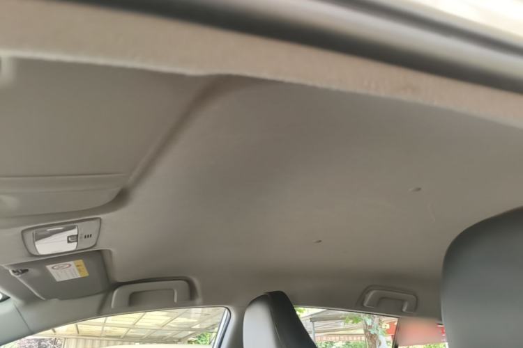 Used Toyota YARiS L Zhi Xuan 2022 X-Trail 1.5L CVT Luxury PLUS Edition Headliner