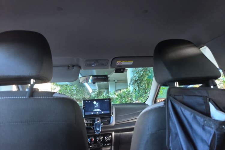 Used Toyota YARiS L Zhi Xuan 2022 X-Trail 1.5L CVT Leading PLUS Edition Headliner