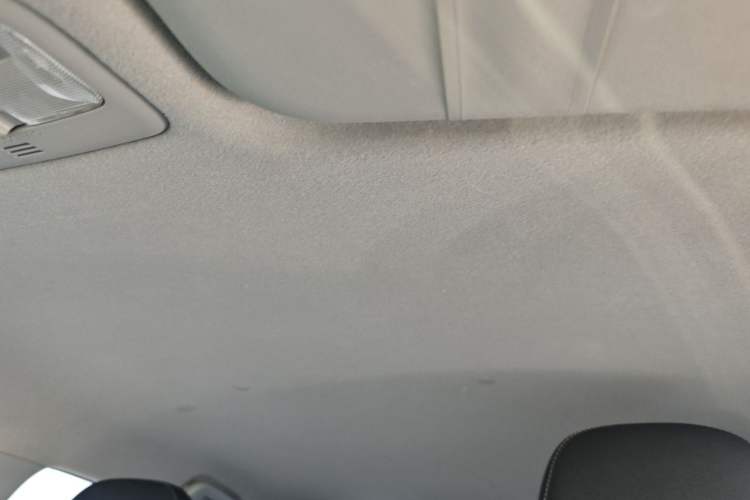 Used Toyota YARiS L Zhi Xuan 2022 X-Trail 1.5L CVT Leading PLUS Edition Headliner