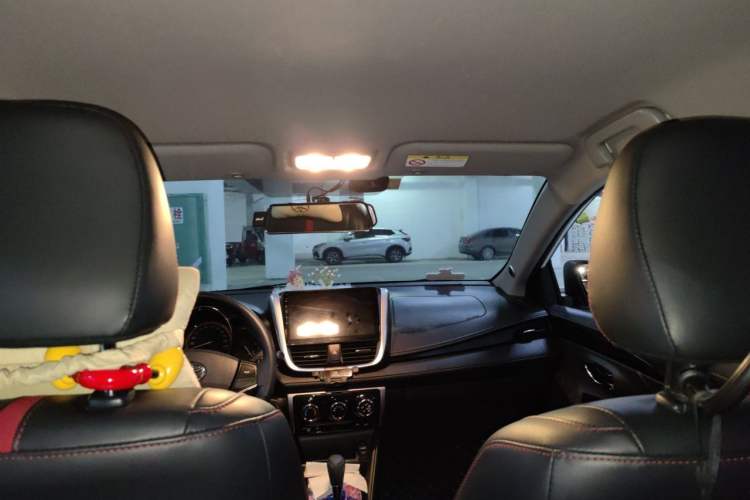 Used Toyota YARiS L Zhi Xuan 2022 X-Trail 1.5L CVT Luxury PLUS Edition Headliner