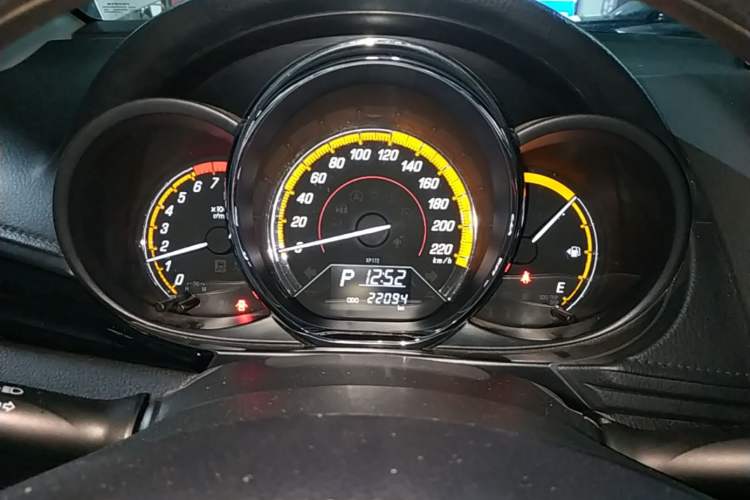 Used Toyota YARiS L Zhi Xuan 2022 X-Trail 1.5L CVT Luxury PLUS Edition Instrument Cluster
