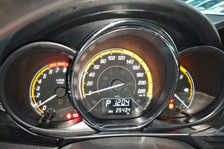 Used Toyota YARiS L Zhi Xuan 2022 X-Trail 1.5L CVT Luxury PLUS Edition Instrument Cluster
