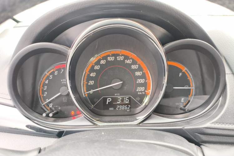 Used Toyota YARiS L Zhi Xuan 2022 X-Trail 1.5L CVT Luxury PLUS Edition Instrument Cluster