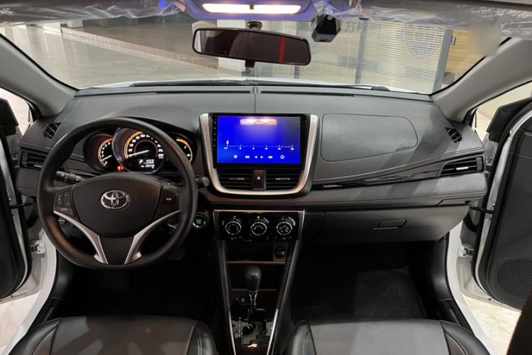 Used Toyota YARiS L Zhi Xuan 2022 1.5L CVT Luxury PLUS Edition Interior 1