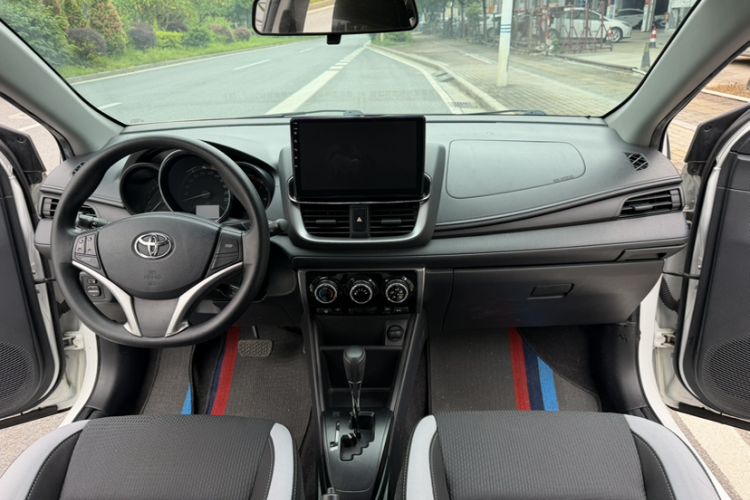 Used Toyota YARiS L Zhi Xuan 2022 X-Trail 1.5L CVT Leading PLUS Edition Interior 1