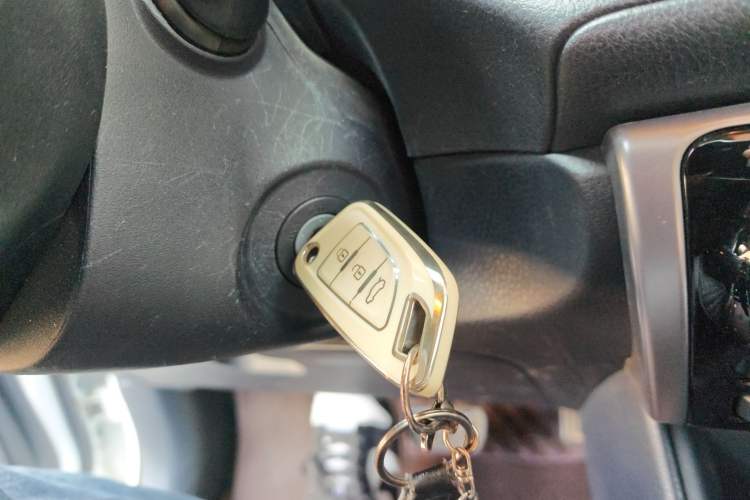 Used Toyota YARiS L Zhi Xuan 2022 X-Trail 1.5L CVT Leading PLUS Edition Interior 1