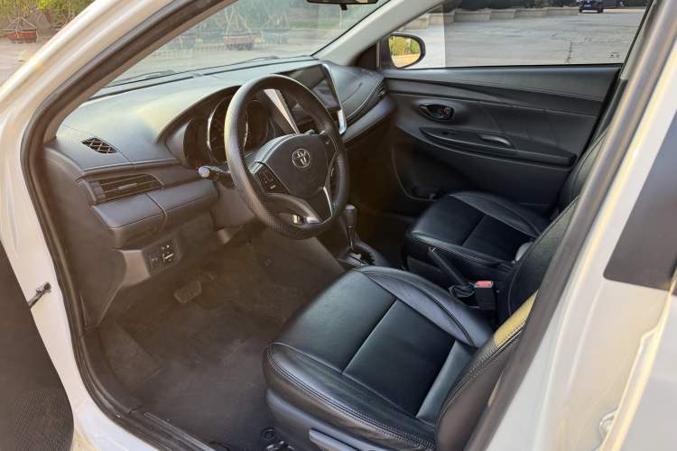 Used Toyota YARiS L Zhi Xuan 2022 X-Trail 1.5L CVT Leading PLUS Edition Interior 1