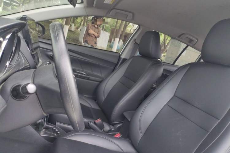 Used Toyota YARiS L Zhi Xuan 2022 X-Trail 1.5L CVT Leading PLUS Edition Interior 1