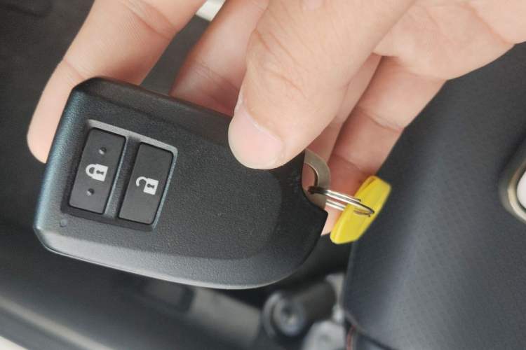 Used Toyota YARiS L Zhi Xuan 2022 X-Trail 1.5L CVT Luxury PLUS Edition Interior 1