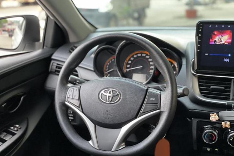 Used Toyota YARiS L Zhi Xuan 2022 X-Trail 1.5L CVT Leading PLUS Edition Interior 2