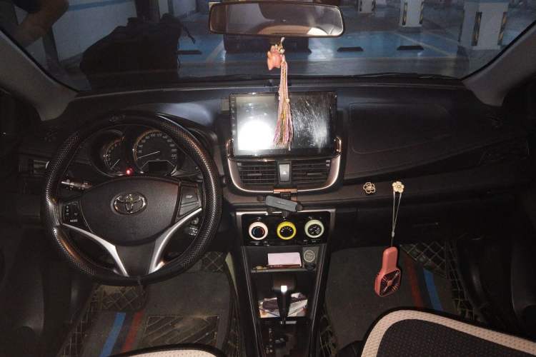 Used Toyota YARiS L Zhi Xuan 2022 X-Trail 1.5L CVT Leading PLUS Edition Interior 2