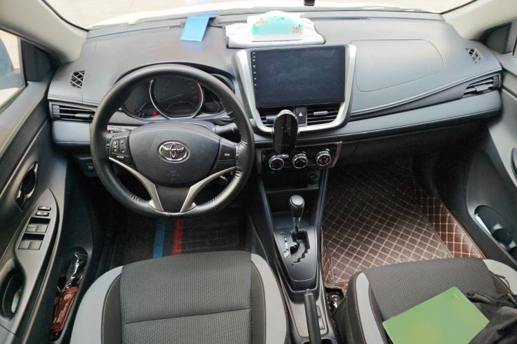 Used Toyota YARiS L Zhi Xuan 2022 X-Trail 1.5L CVT Leading PLUS Edition Interior 2