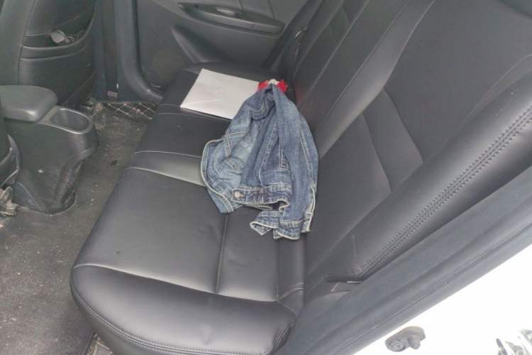 Used Toyota YARiS L Zhi Xuan 2022 X-Trail 1.5L CVT Leading PLUS Edition Interior 2