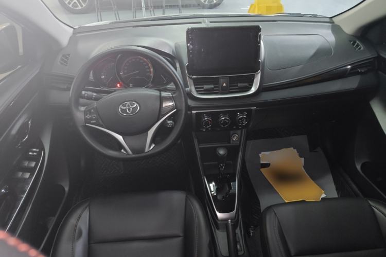 Used Toyota YARiS L Zhi Xuan 2022 X-Trail 1.5L CVT Luxury PLUS Edition Interior 2